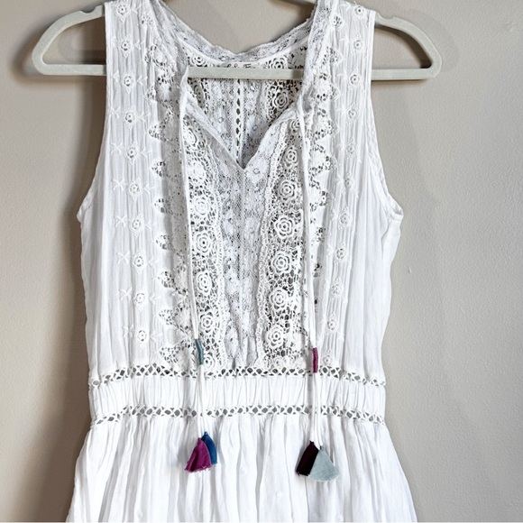 LoveShackFancy White Crochet Tassels 100% cotton V Neckline Eyelet Small - Picture 4 of 6